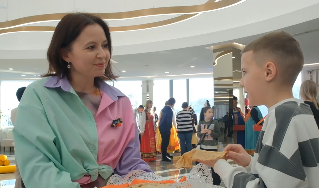 В Муравленко прошли масленичные гулянья