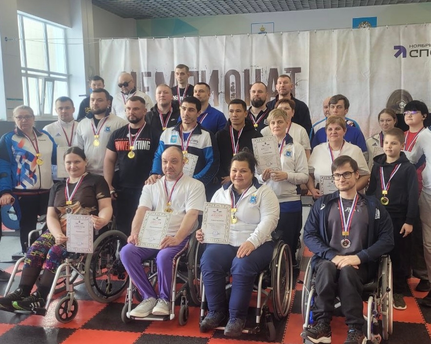 Муравленковцы – победители и призёры чемпионатов Ямала по пауэрлифтингу