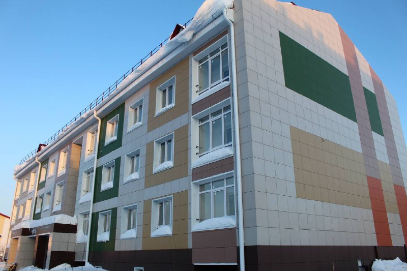 Продолжается строительство дома на улице Энтузиастов