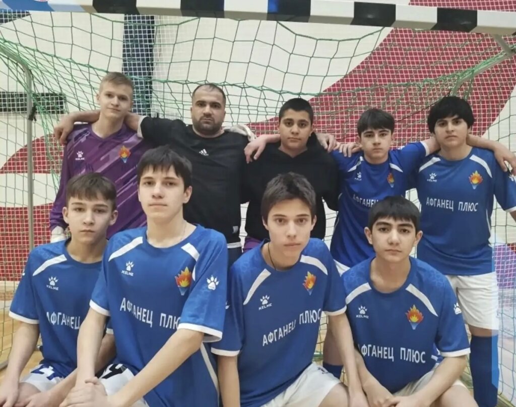 Муравленковцы пробились в финал первенства ЯНАО по футзалу