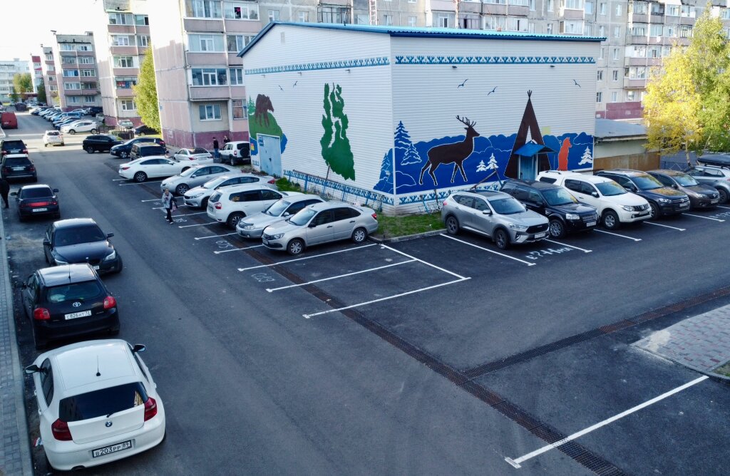 В Муравленко обустроят парковки