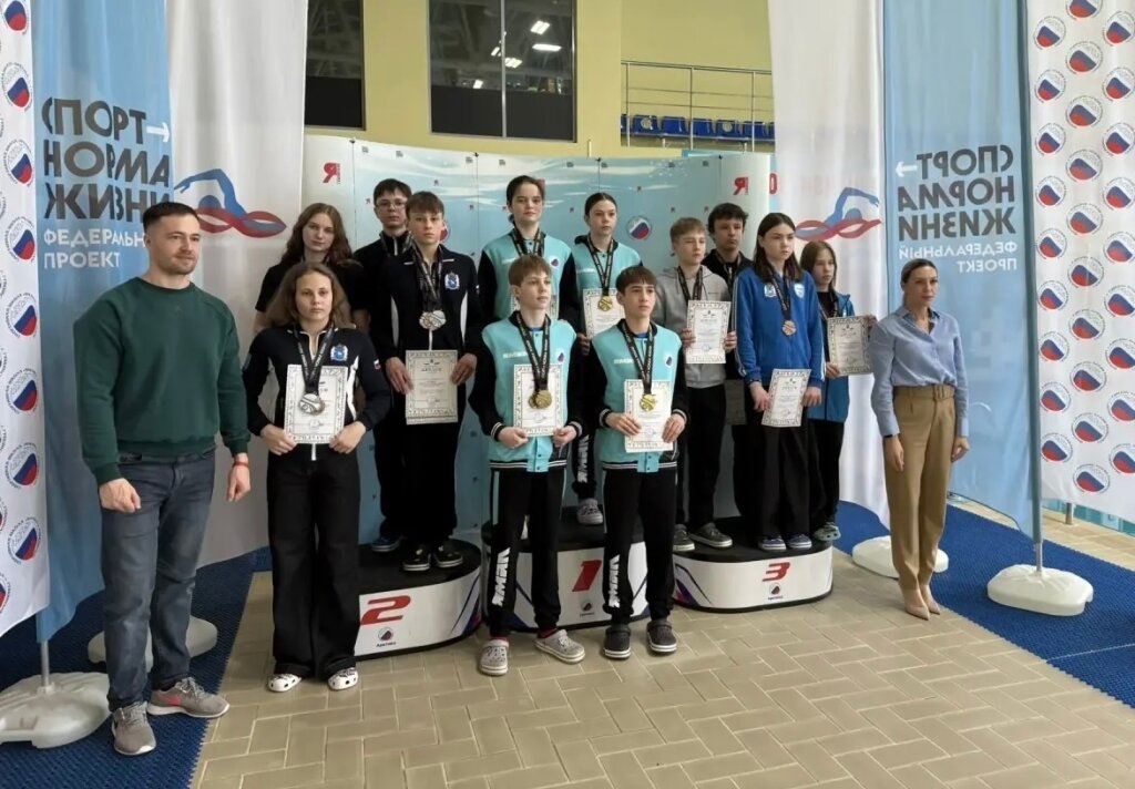 Медали «Весёлого дельфина» пополнили копилку муравленковских пловцов