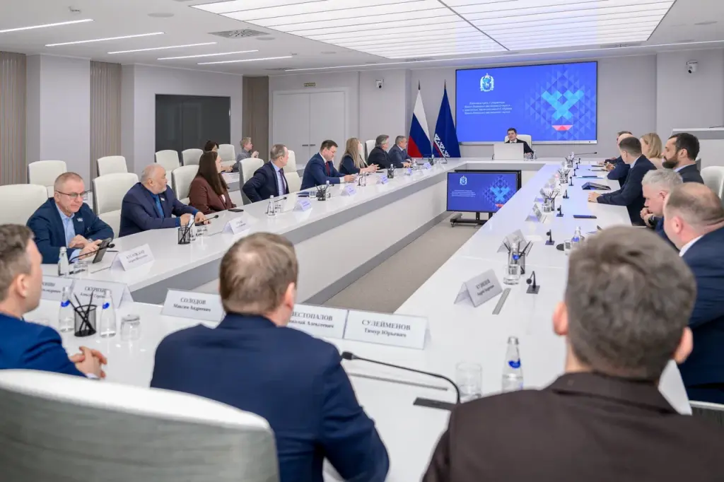 Дмитрий Артюхов встретился с депутатами Законодательного Собрания региона