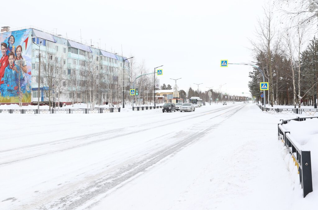 На перекрестке улиц Ленина и Строителей включат трёхфазный режим светофора