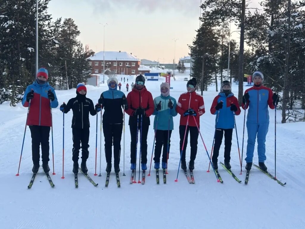 Лыжники участвуют в первенстве Ямала