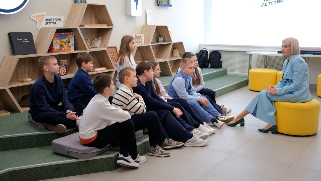 На Ямале шестой год работает программа «Земский учитель»