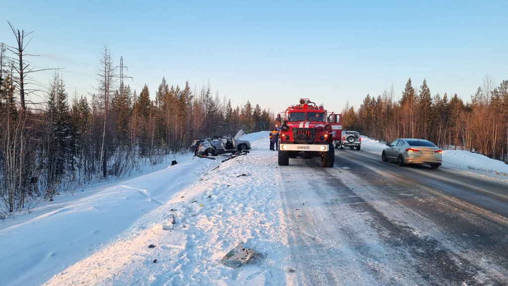 Рядом с Муравленко произошло смертельное ДТП