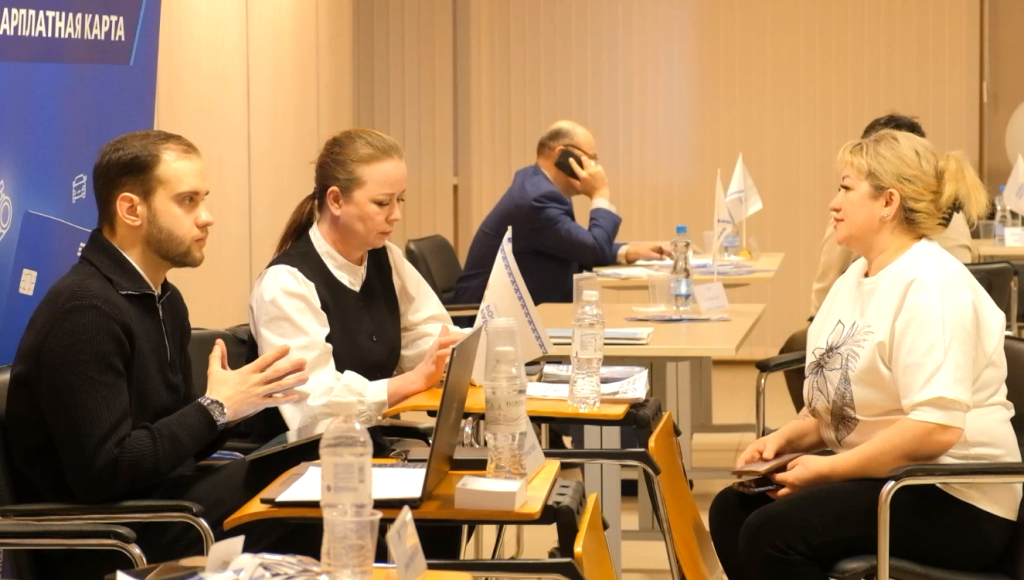 Время возможностей: в Муравленко провели ярмарку трудоустройства