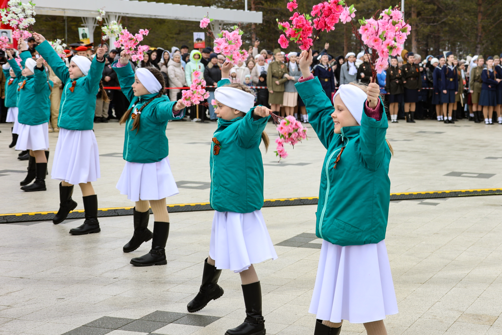 Конкурс ко Дню Победы для школьников объявила Общественная палата Ямала