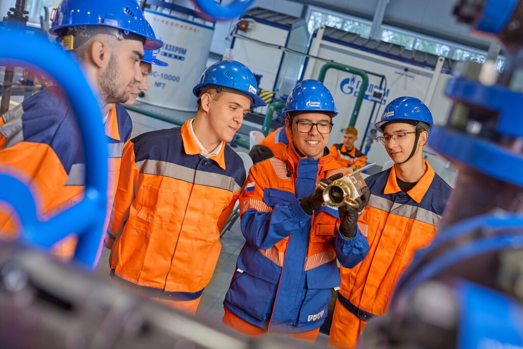 «Ноябрьскнефтегаз» примет на практику более 100 студентов