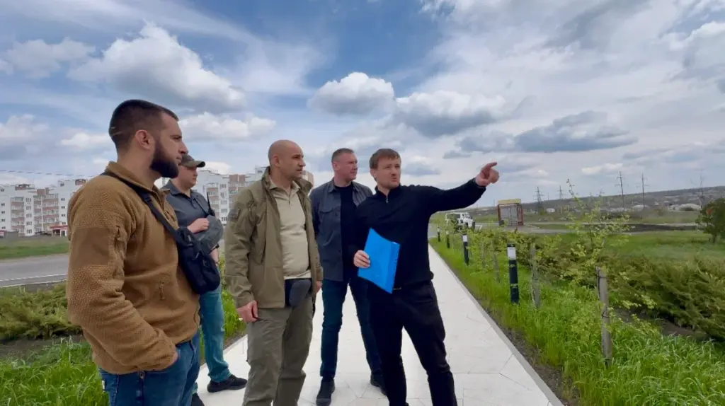 Ямал займется озеленением сквера в Волновахе