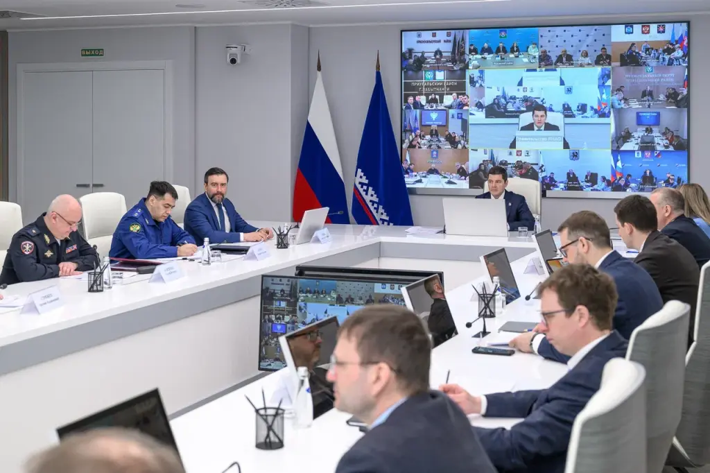 Дмитрий Артюхов провел заседание антитеррористической комиссии