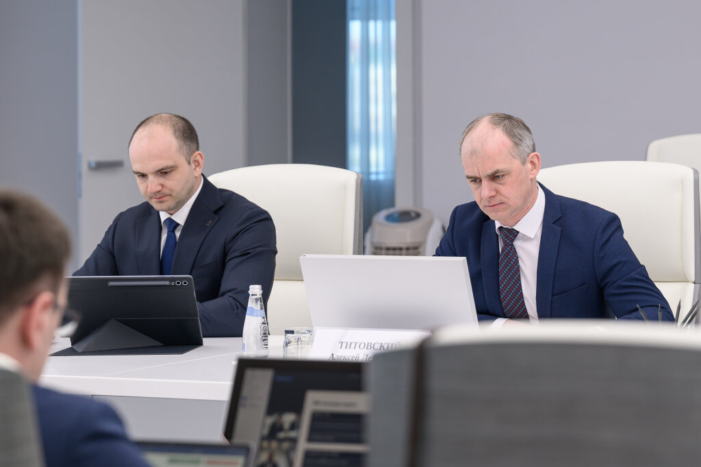 Дмитрий Артюхов провел первое заседание межведомственного совета по искусственному интеллекту