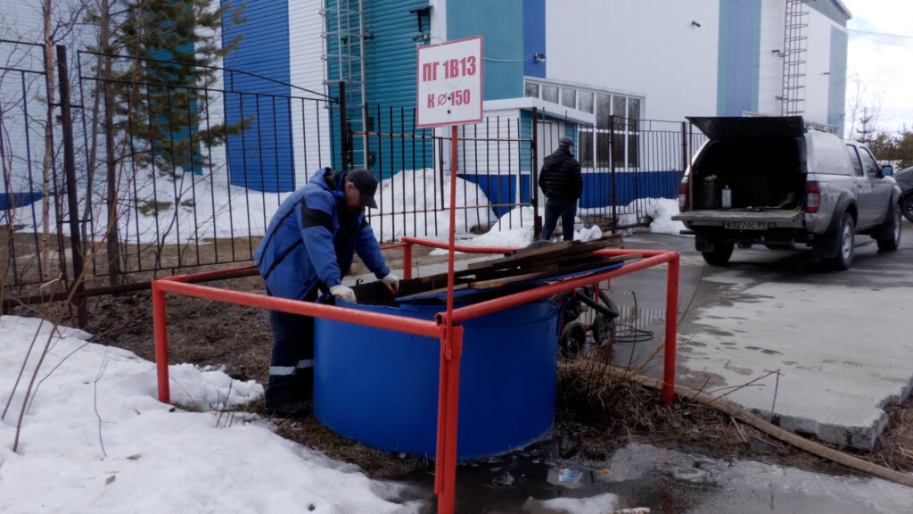 «Ямалкоммунэнерго» приступило к промывке водоводов